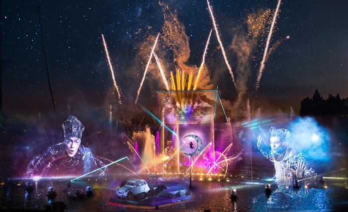Aquaféerie, spectacle nocturne du Futuroscope