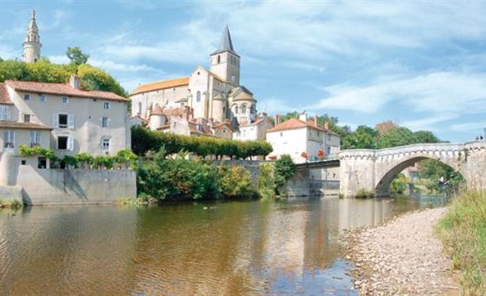 le Pont gothique de Montmorillon sur la Gartempe