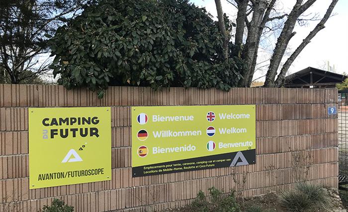Signalétique d'entrée de camping