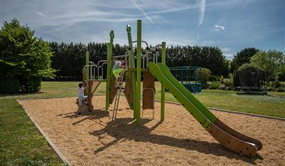 Les Activites Et Loisirs Au Camping Du Futur Camping Du Futur